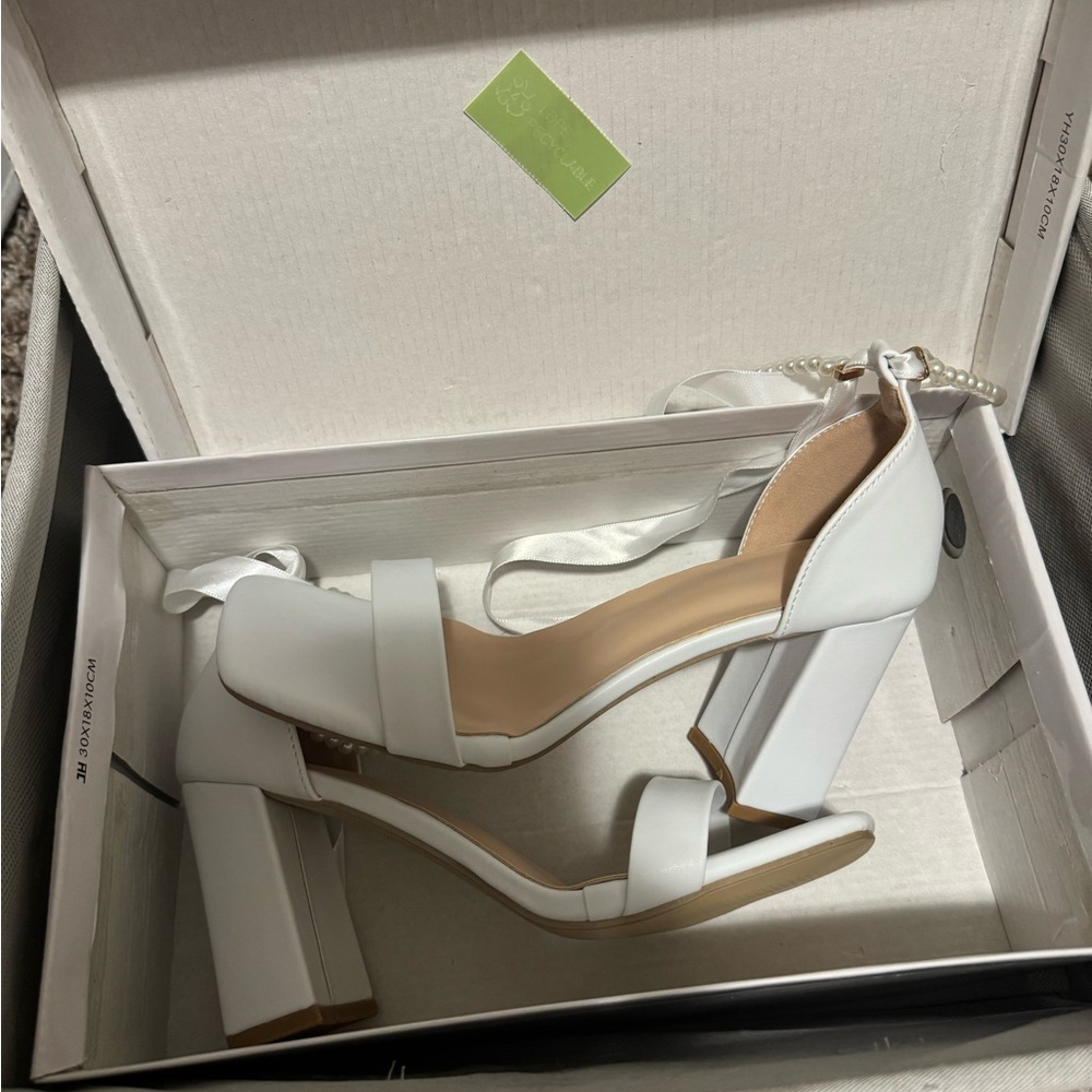 Chic White Block Heel Sandals